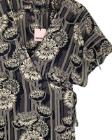 Vestido mini wrap satinado