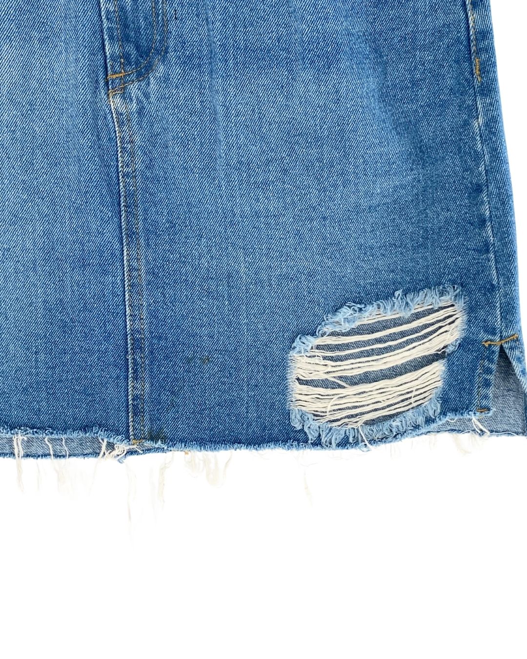 Falda mini en denim rigido