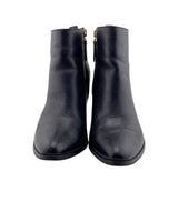 Botines en cuero de tacon