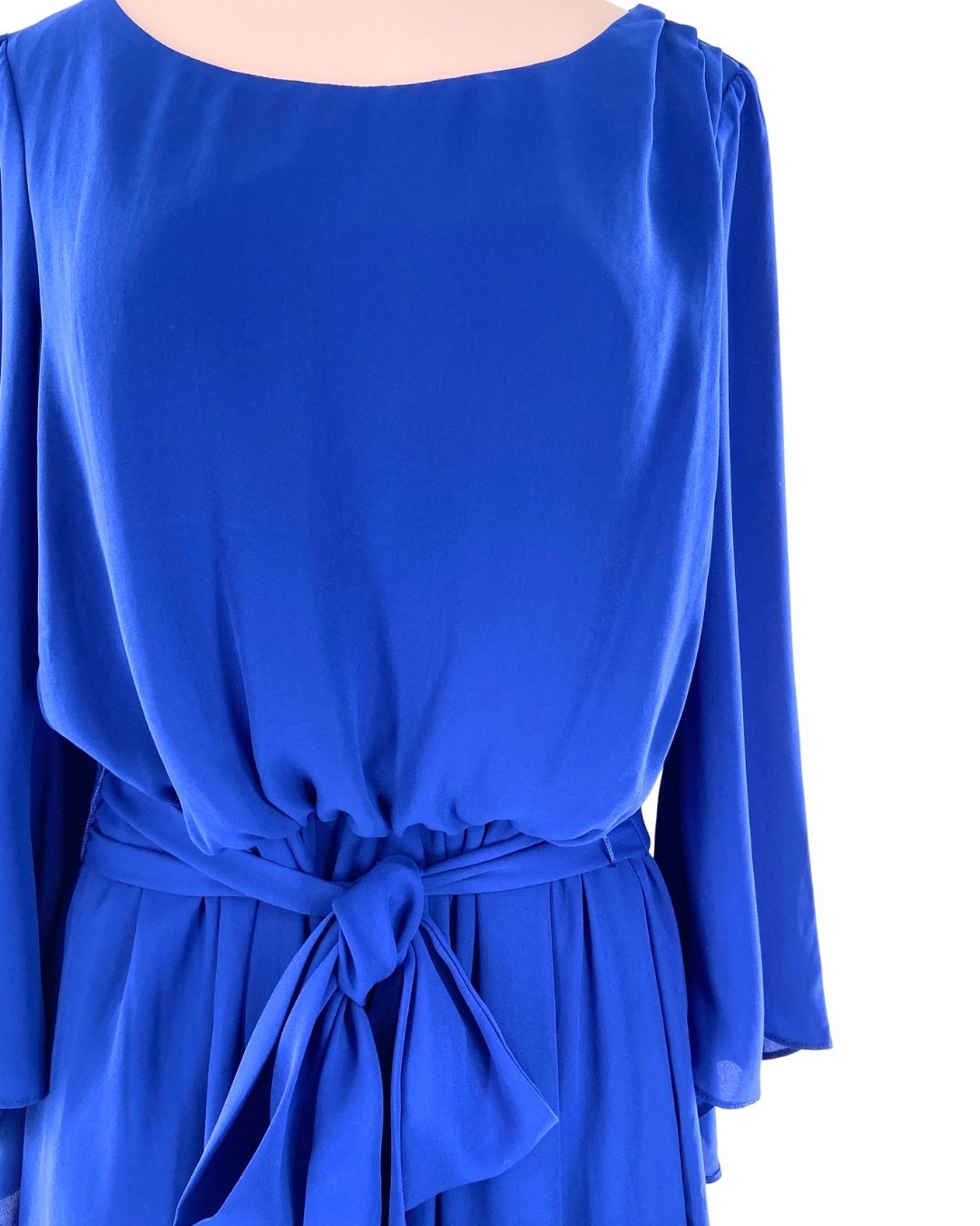 Maxi vestido manga campana