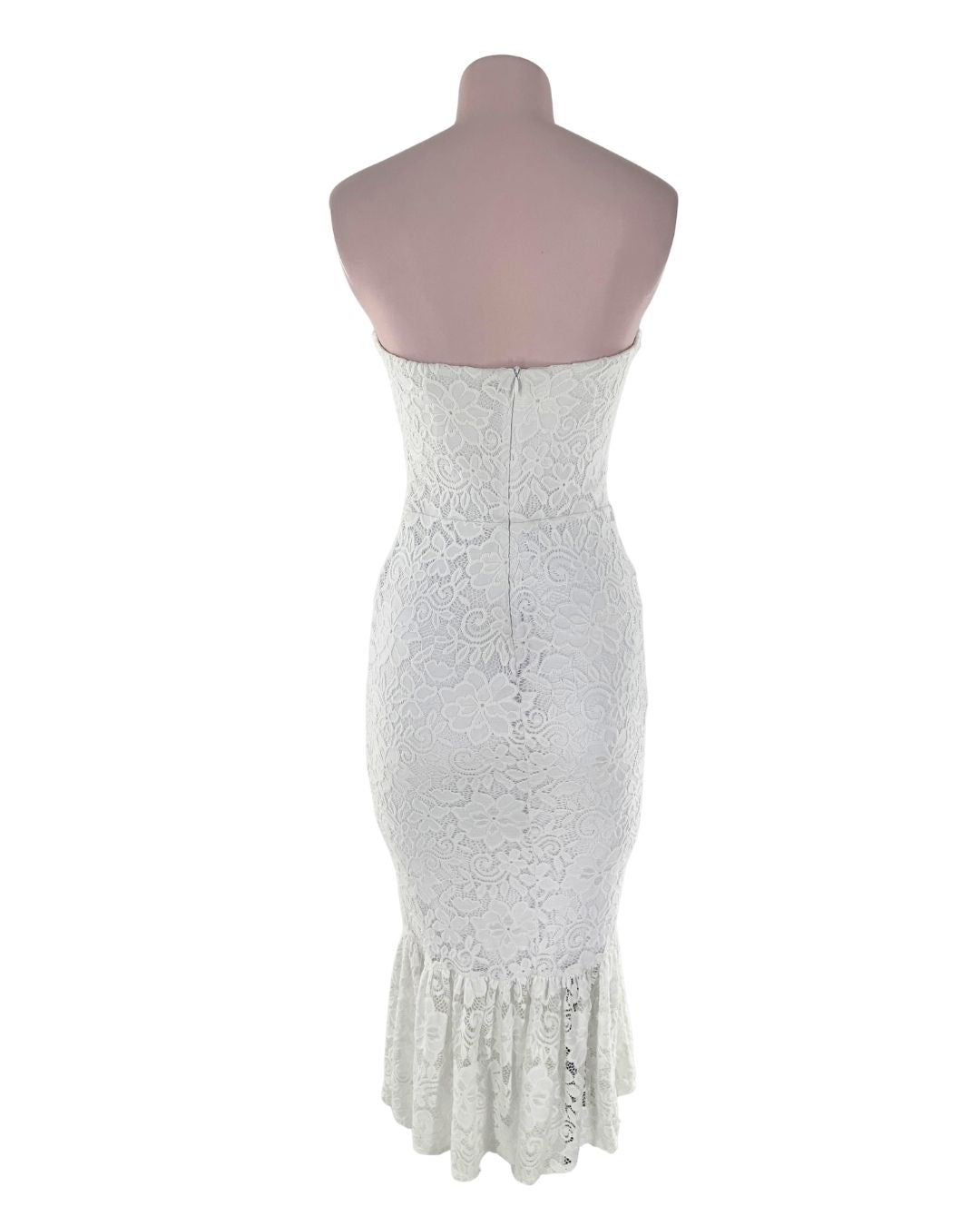 Vestido strapless  en blonda