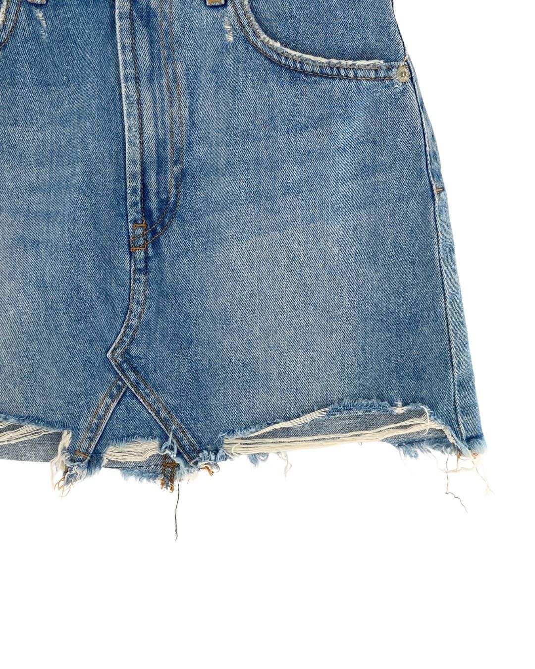 Falda mini en denim