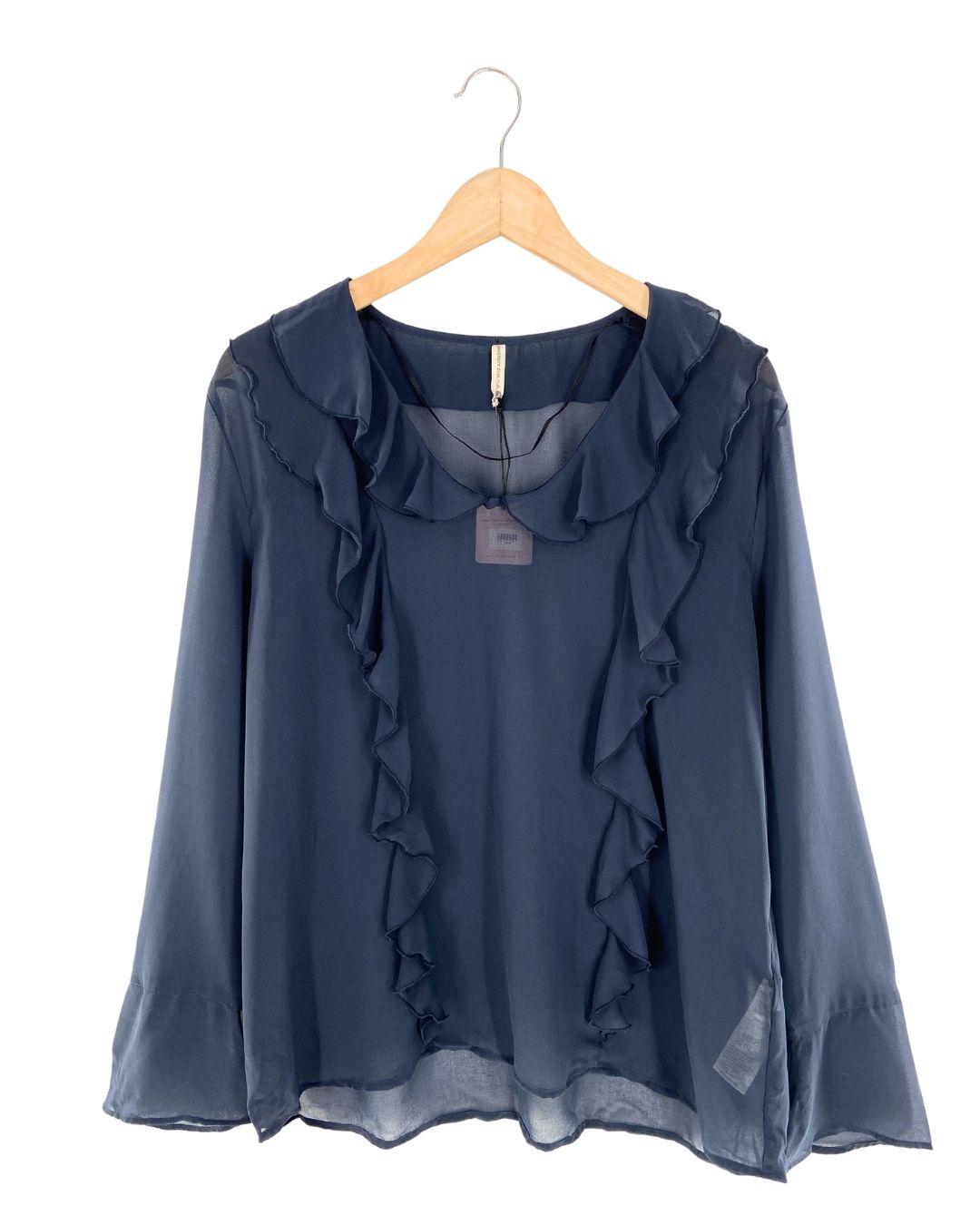 Blusa traslucida con vuelo