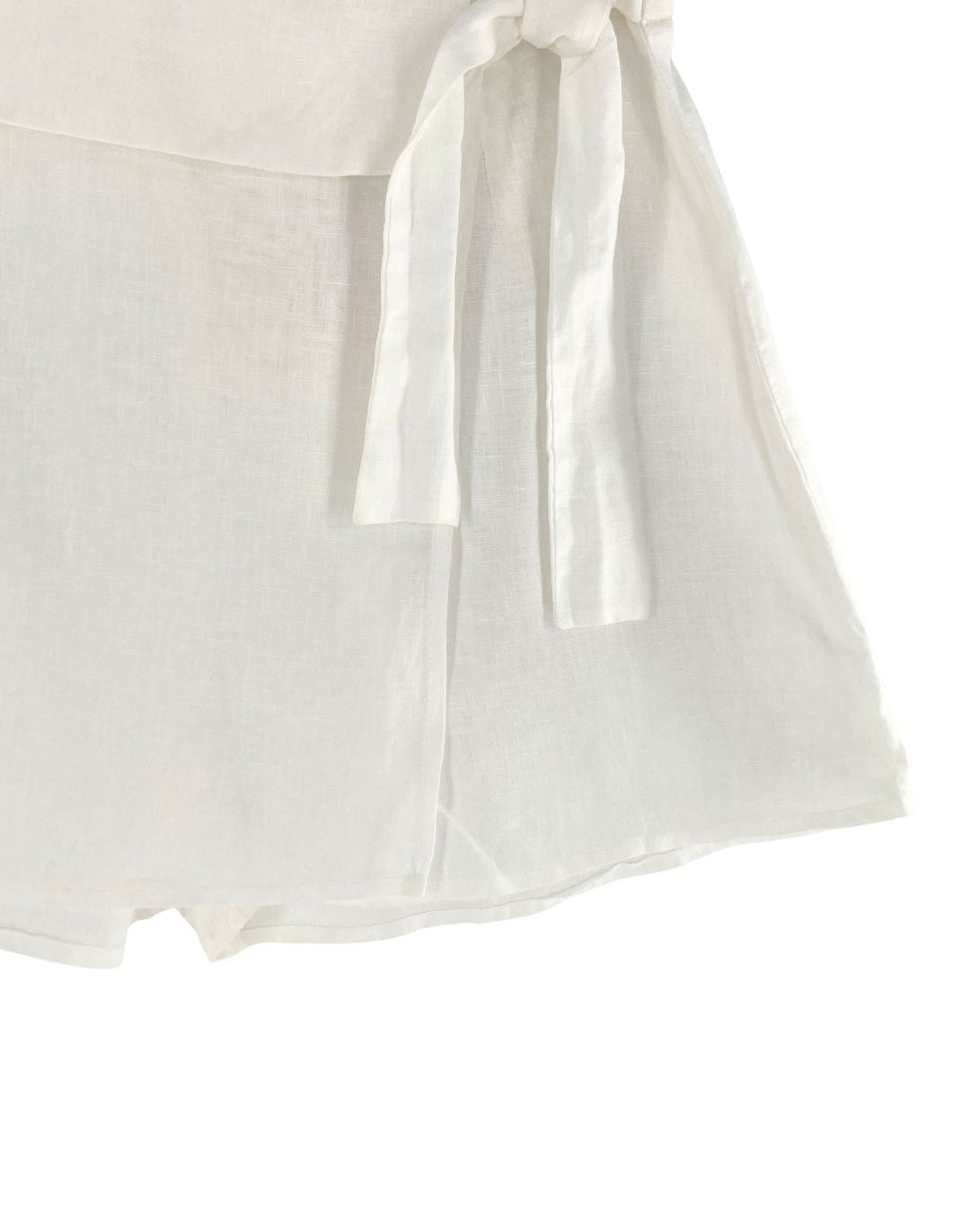 Short mini con anudado