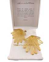 Aretes hoja tripocal