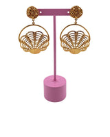 Aretes metalizados