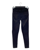 Skinny jean stretch