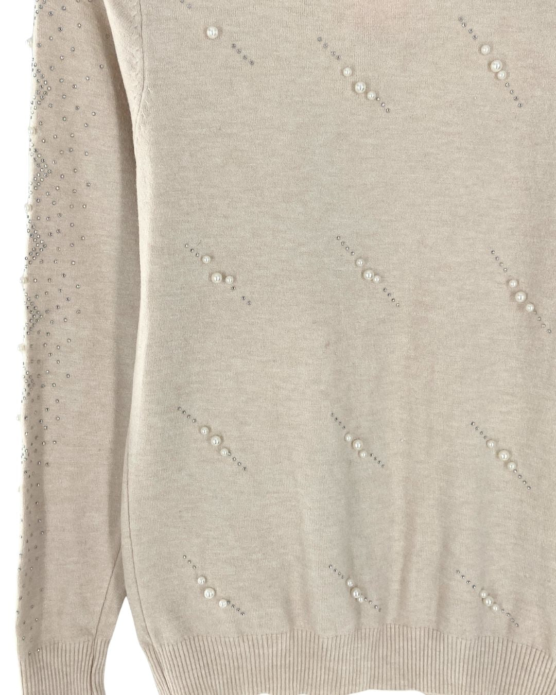 Jersey con detalles en perlas