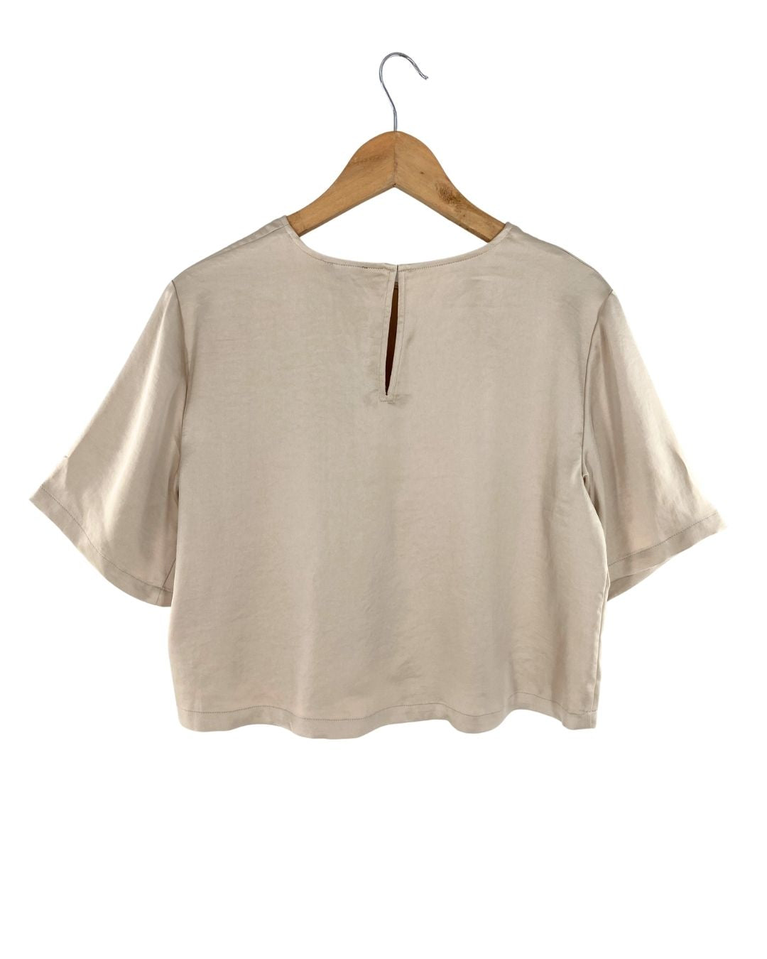Blusa satinada manga corta
