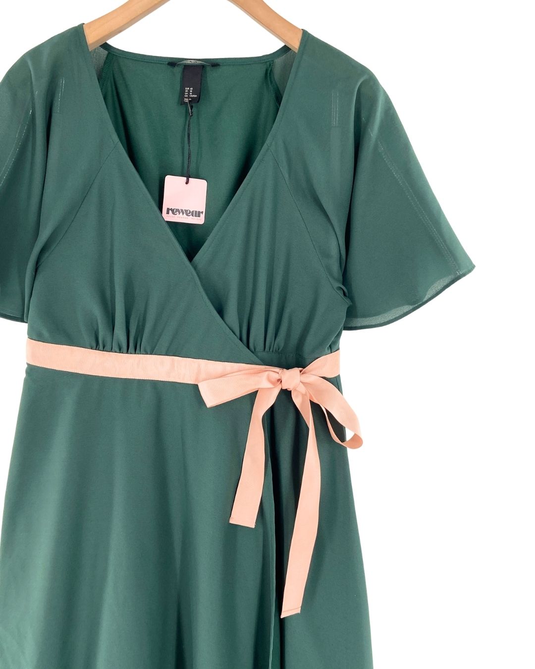 Vestido midi manga corta