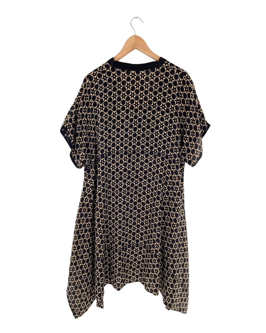 Vestido midi laterales