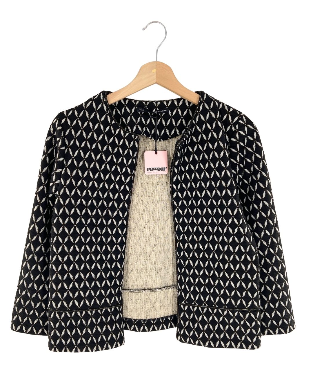 Chaqueta tejida con diseño