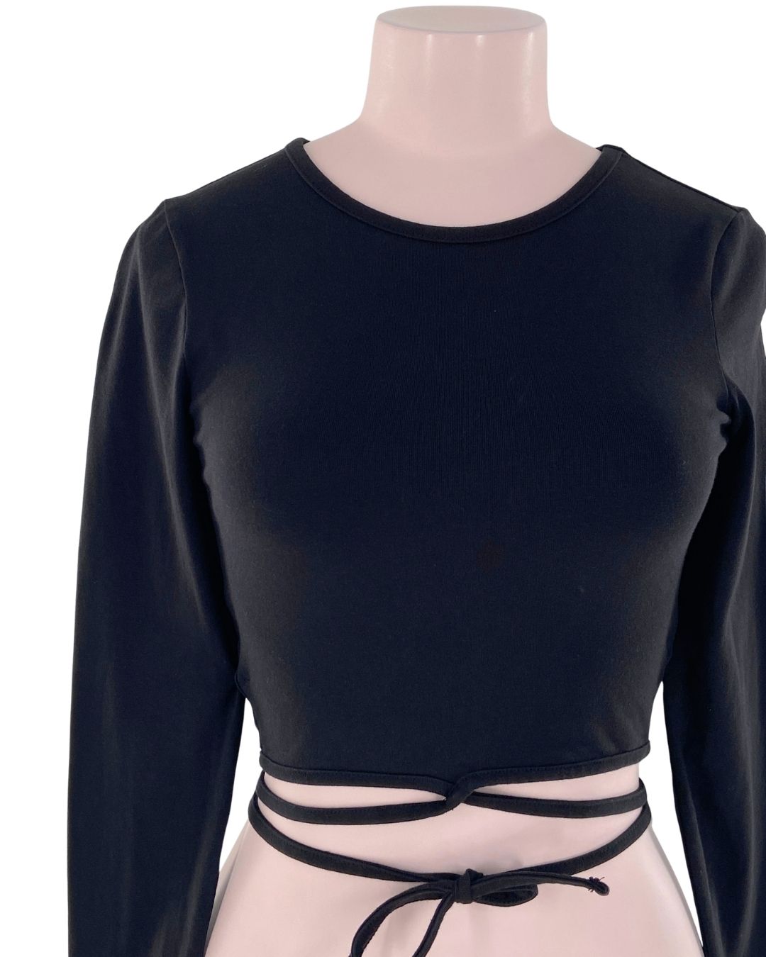 Blusa manga larga anudada