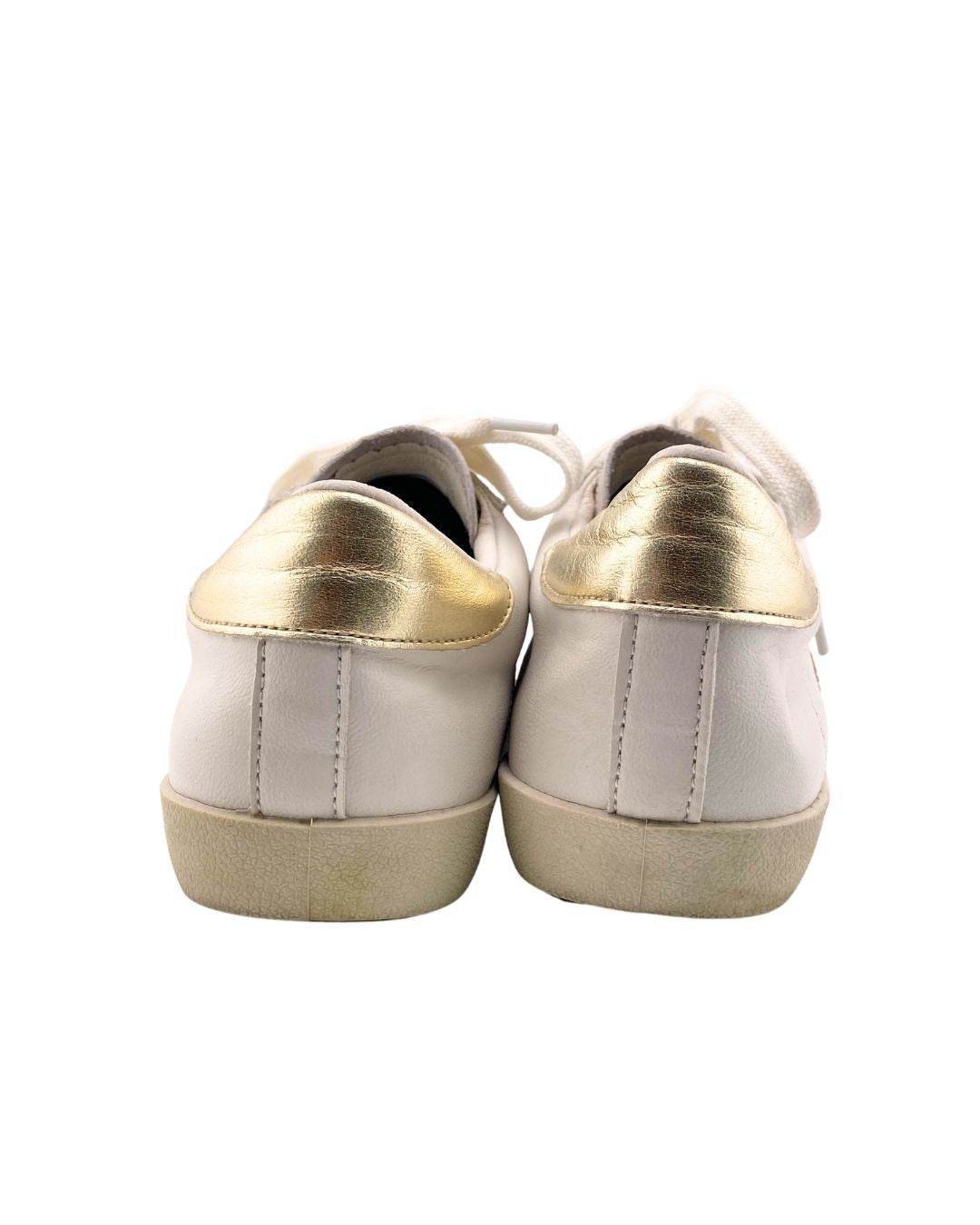 Tenis deportivos estrella
