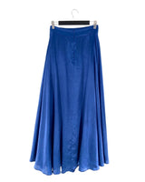 Maxi falda amplia satinada