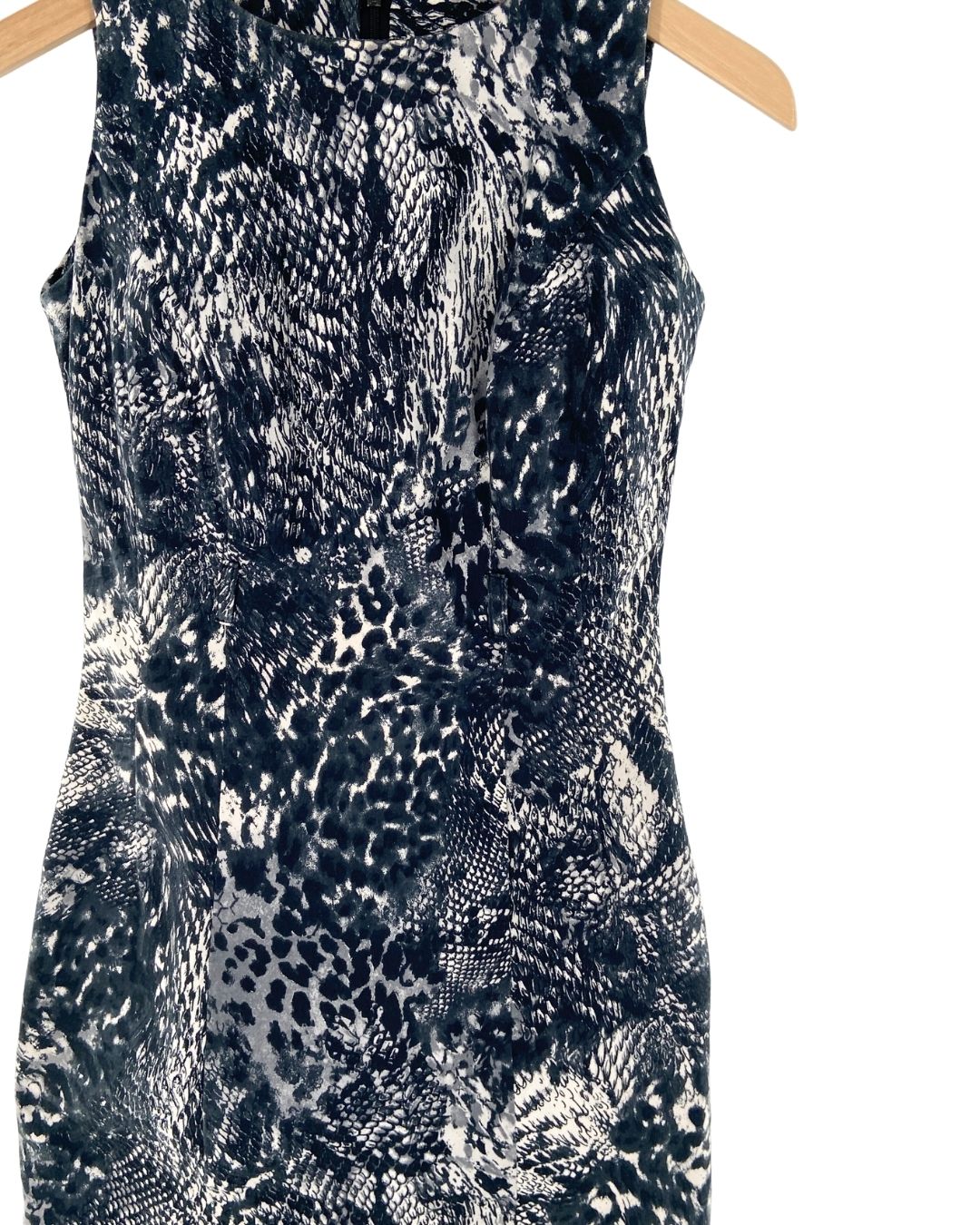 Vestido  mini sleeveless