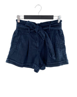Short mini con cinturon