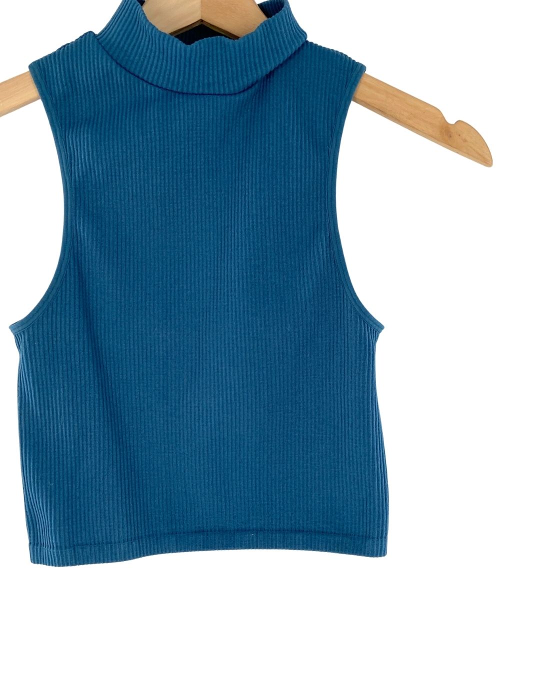 Blusa crop sleeveless canale