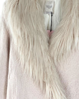 Chaqueta afelpada en cuello