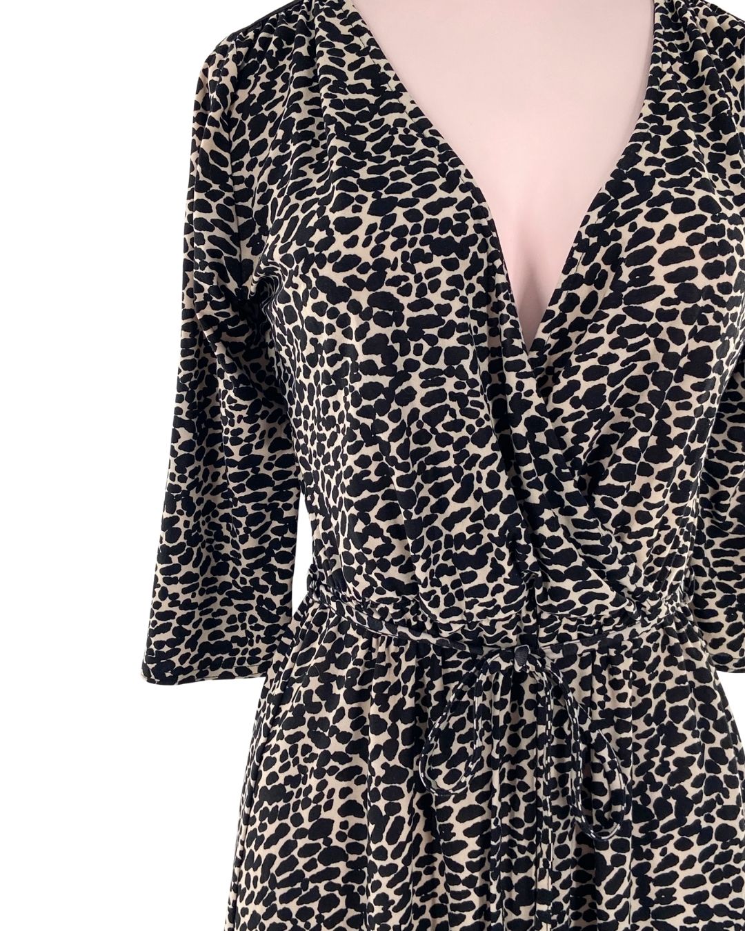 Vestido midi encauchado