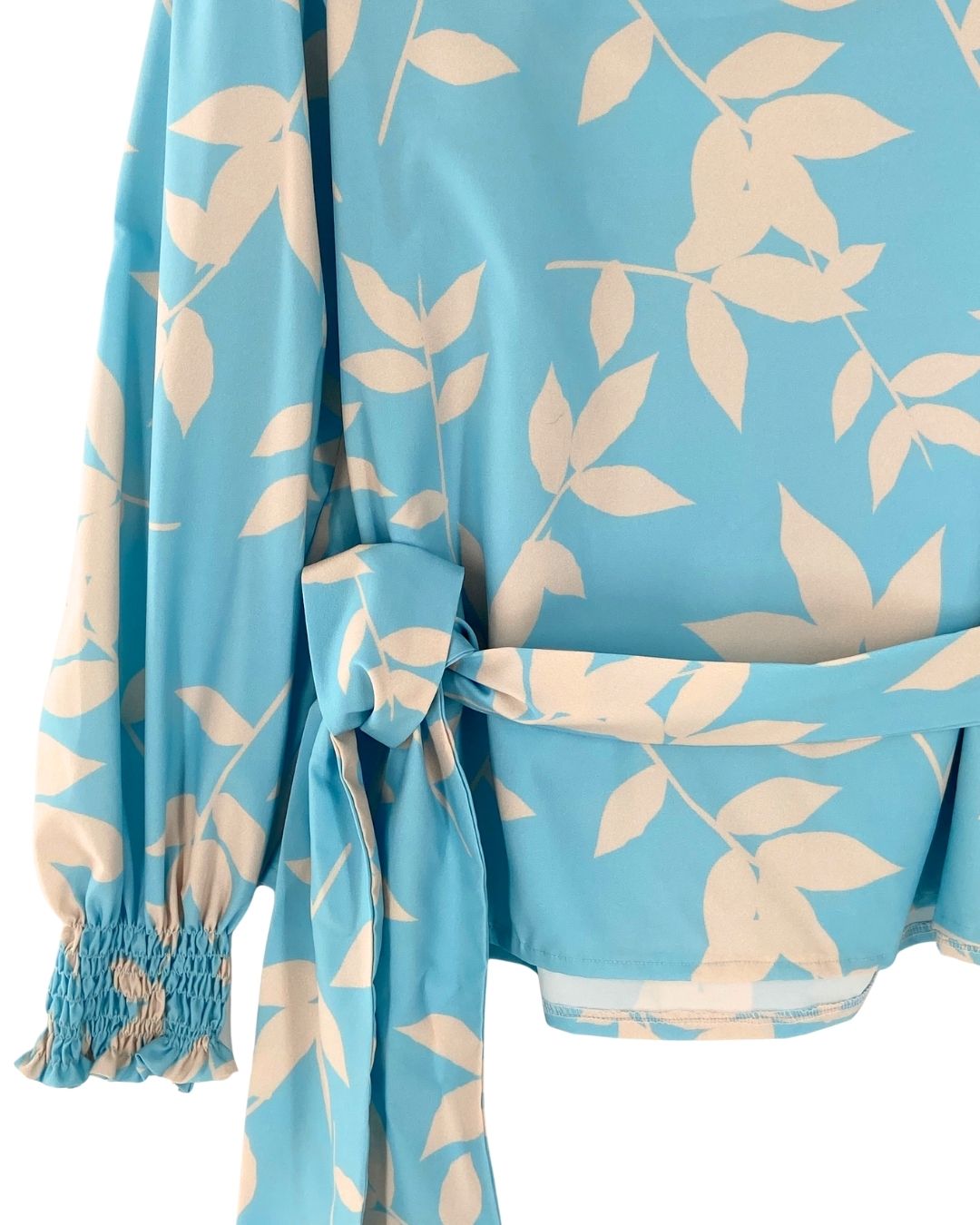 Blusa escote asimetrico