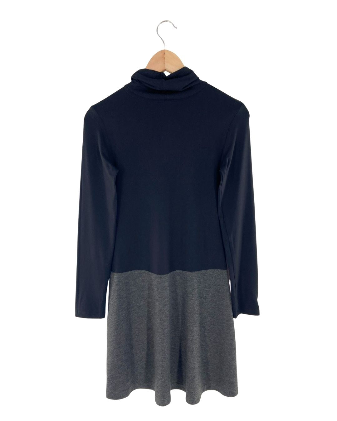 Vestido cuello alto