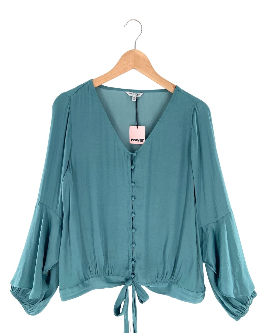 Blusa satinada vuelo en puños