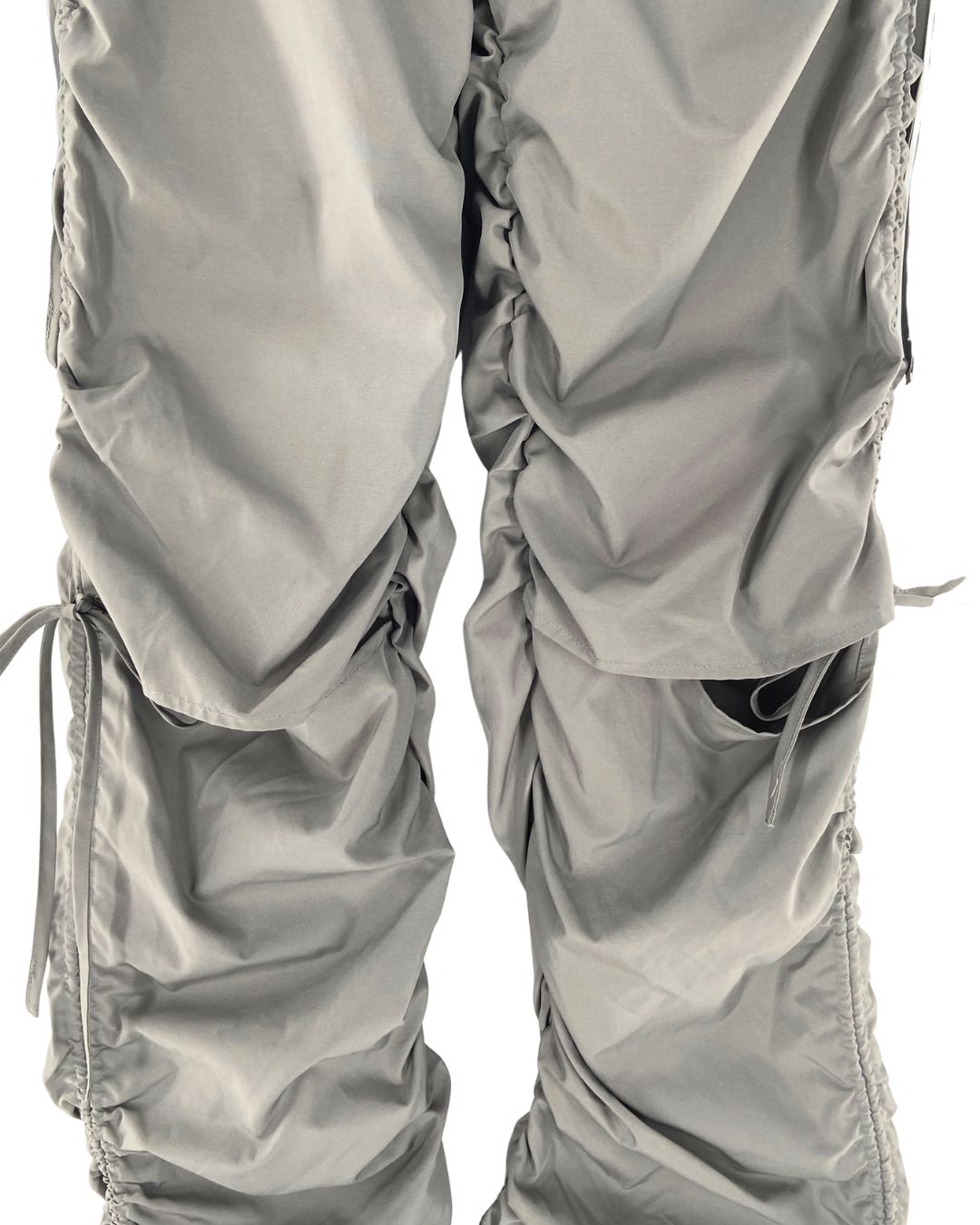 Pantalon parachute encauchado