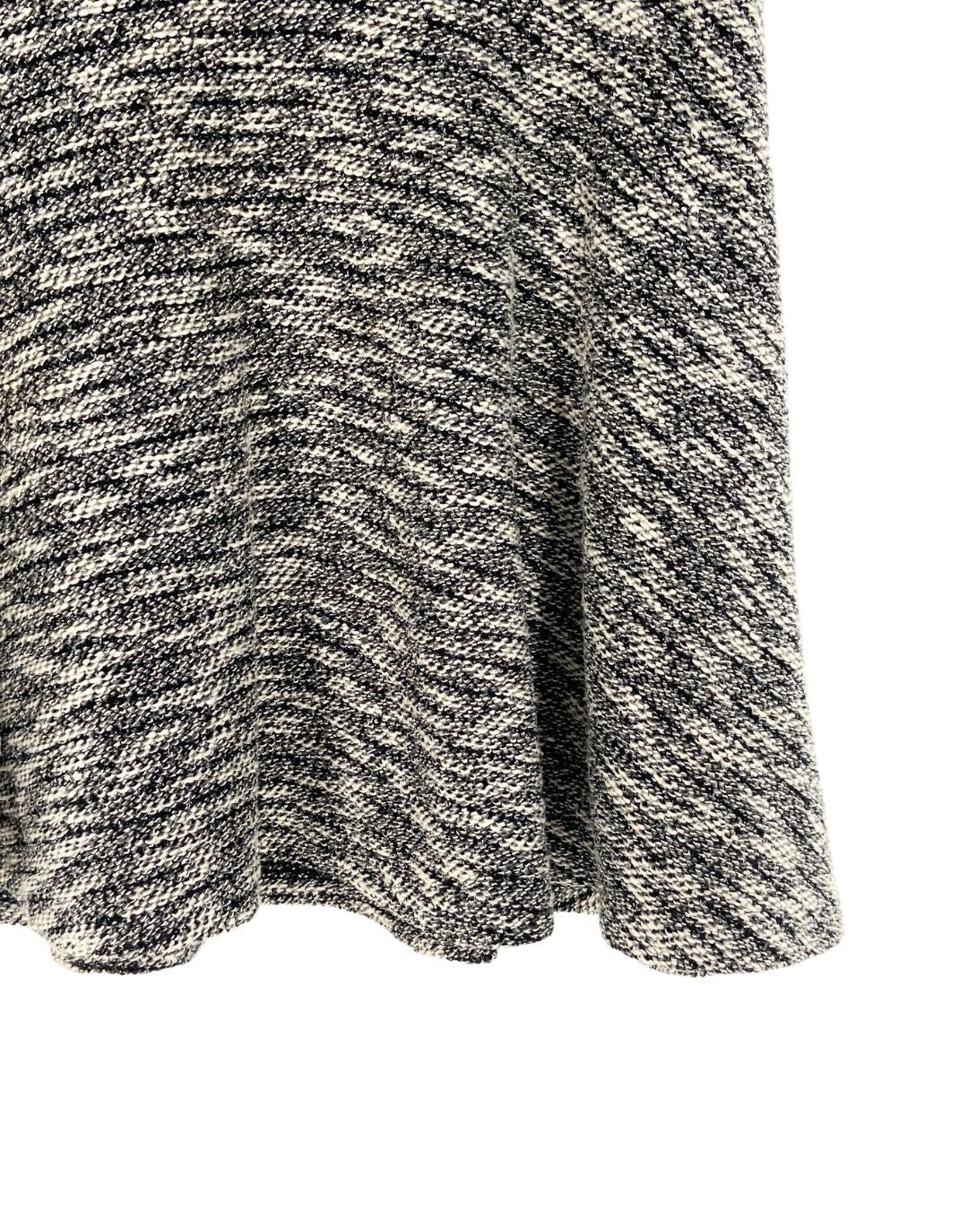 Falda tejida mini amplia