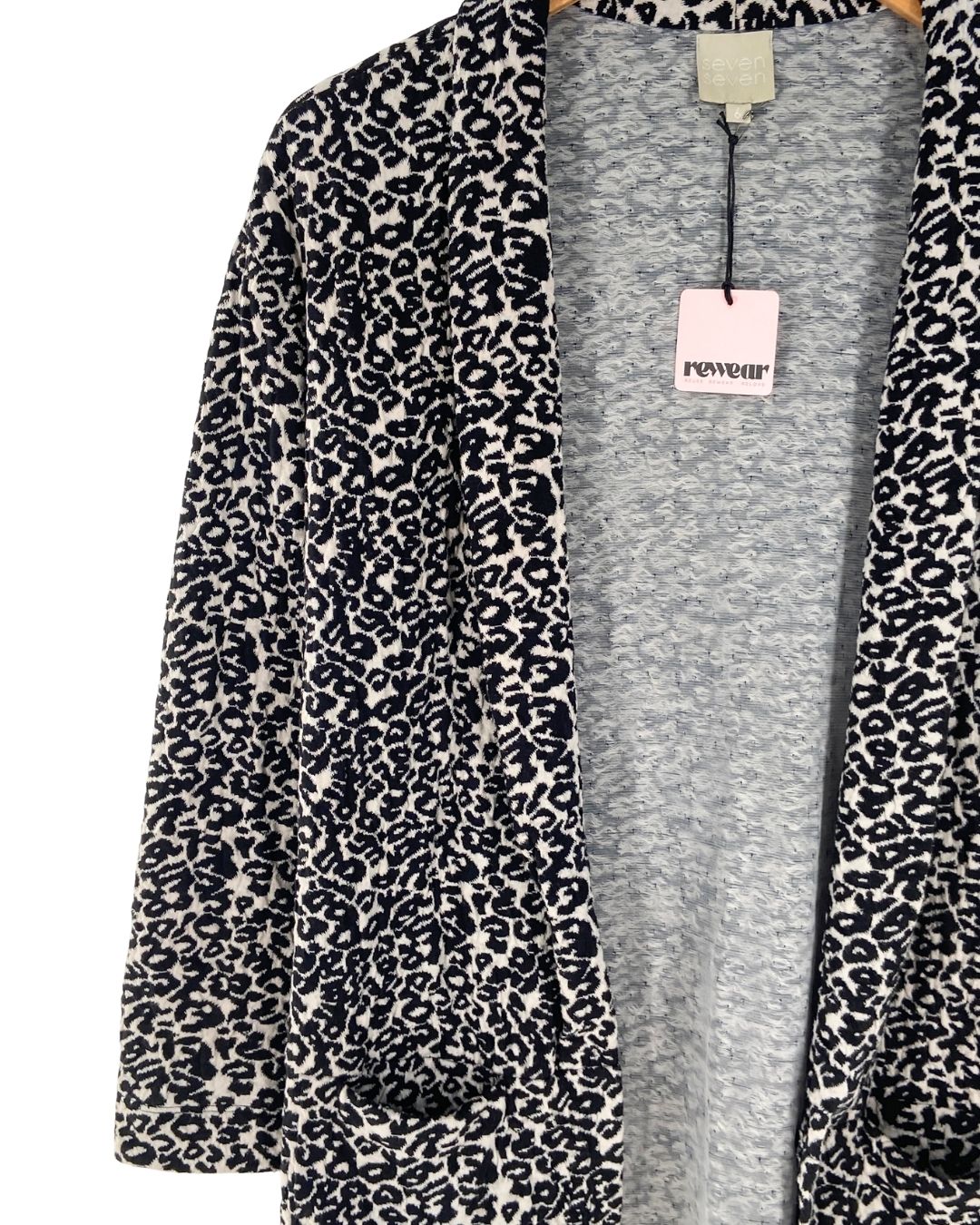 Cardigan animal print