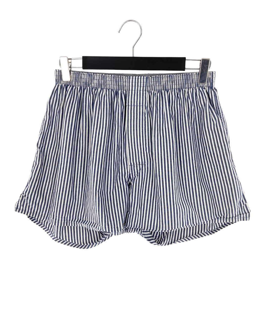 Short encauchado a rayas