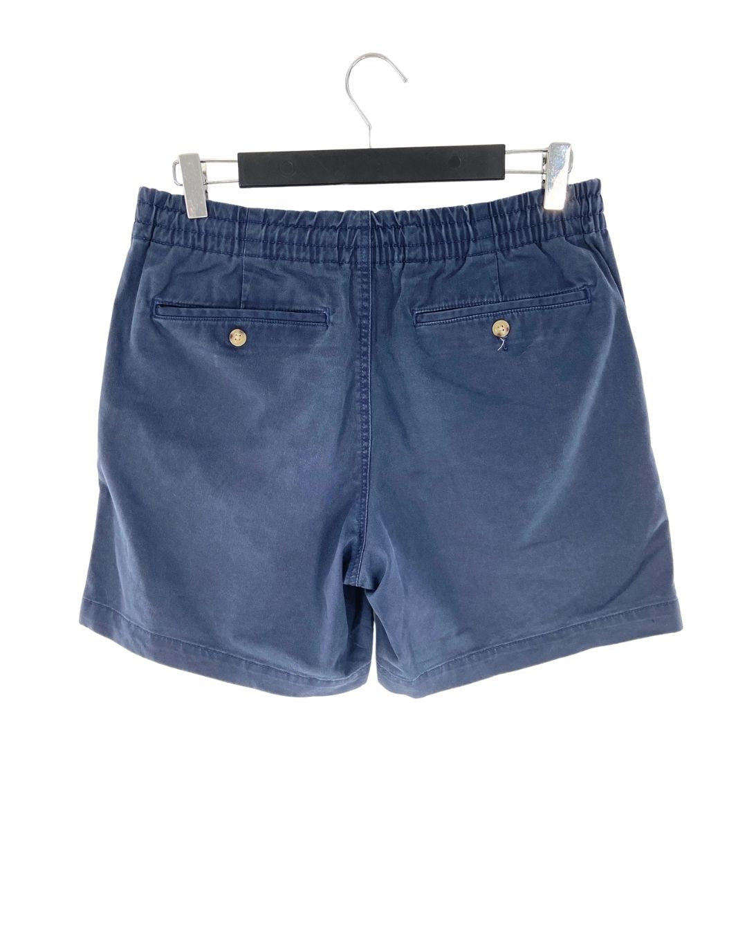Short basico con cinturon