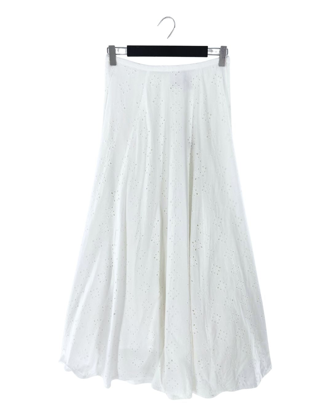 Maxi falda en ojalillo