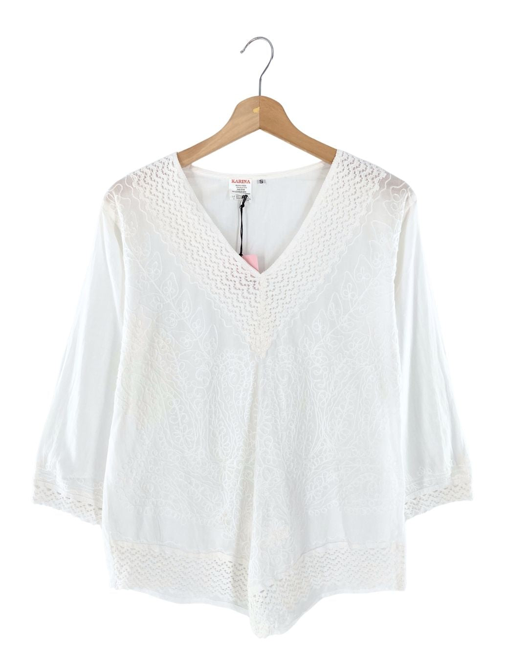 Blusa bordada estilo indu