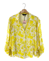 Blusa satinada print flores