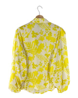 Blusa satinada print flores
