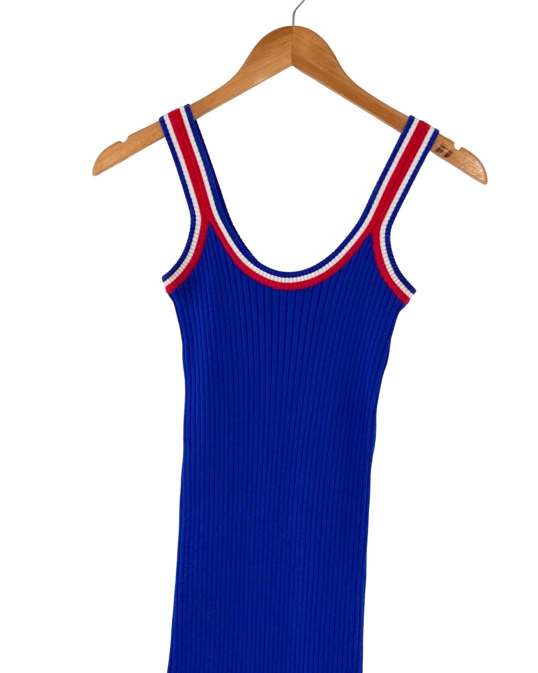 Vestido de tiras canale al cue