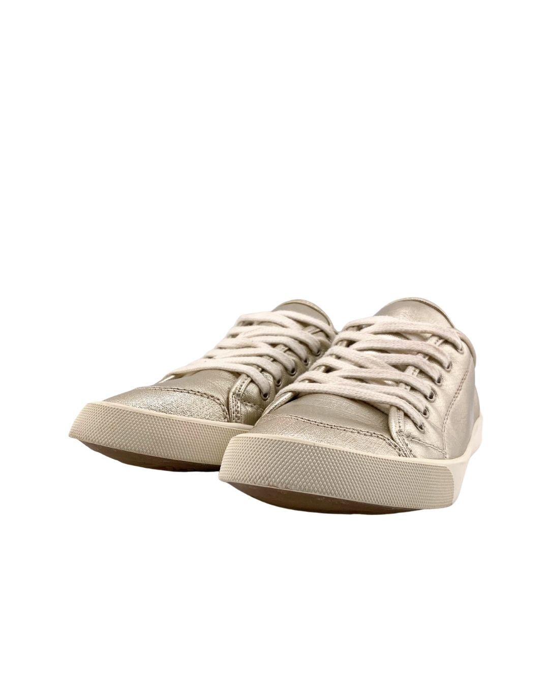 Tenis casuales metalizado