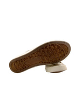 Tenis casuales metalizado