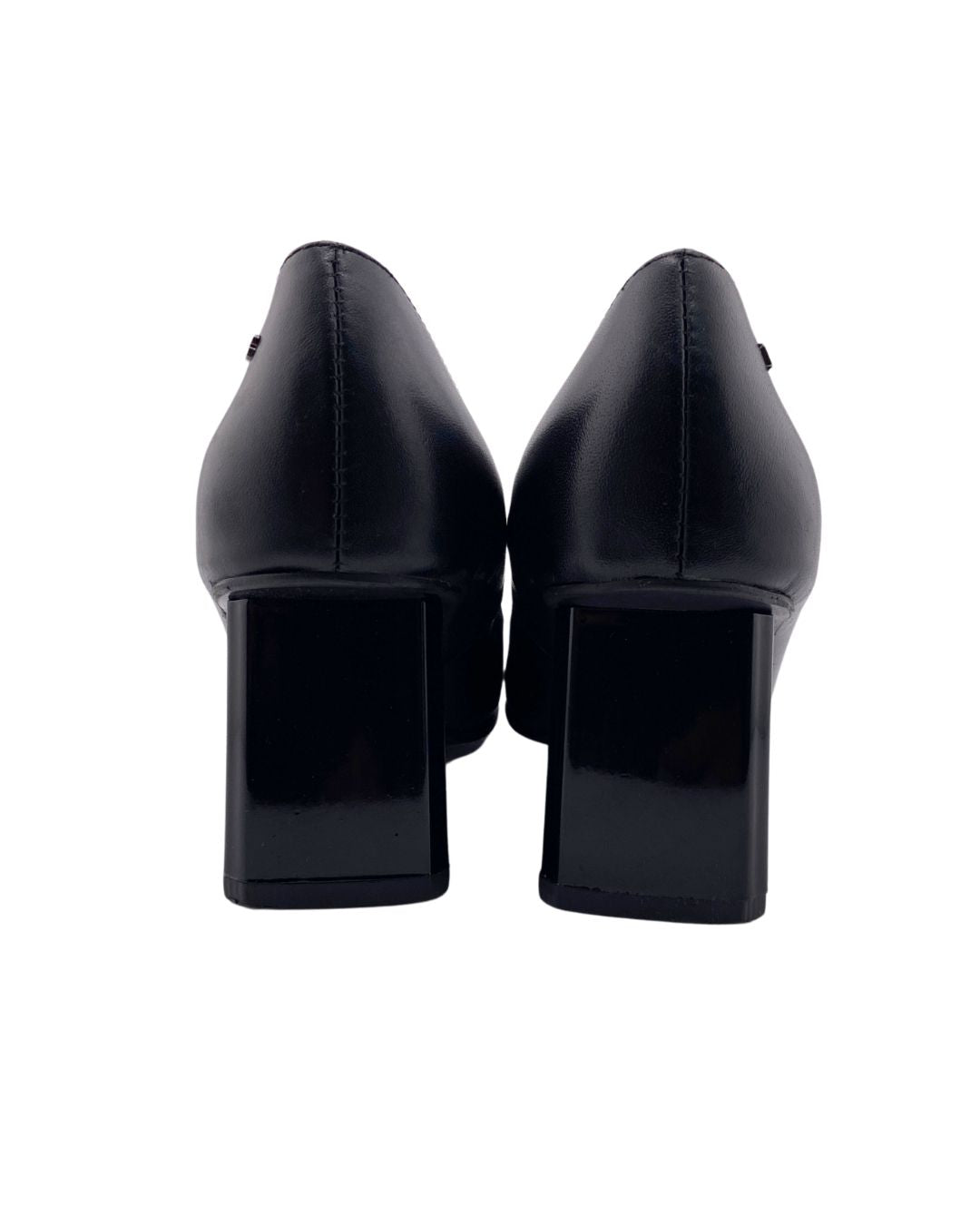 Stilettos en cuero
