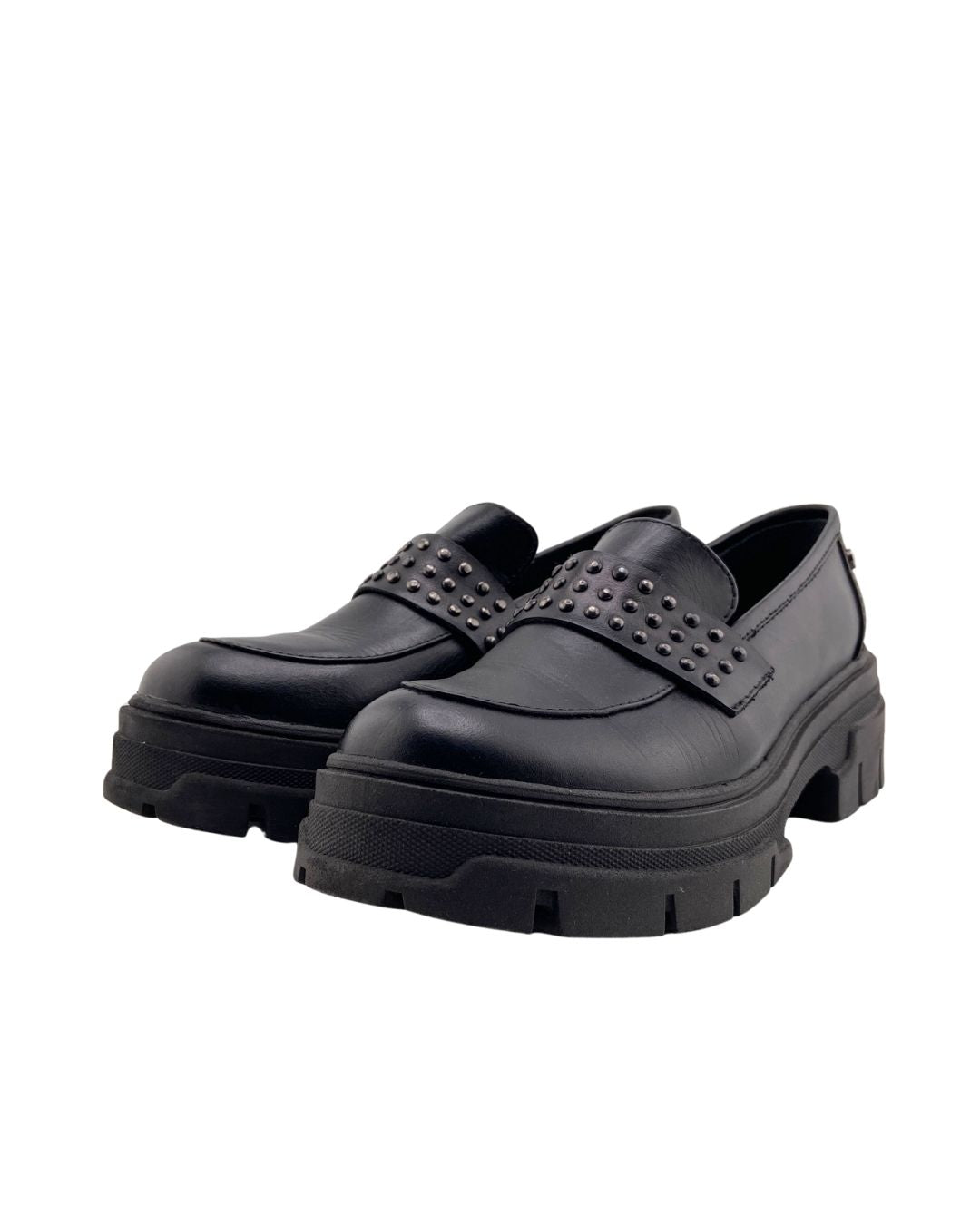 Mocasines en cuero con taches