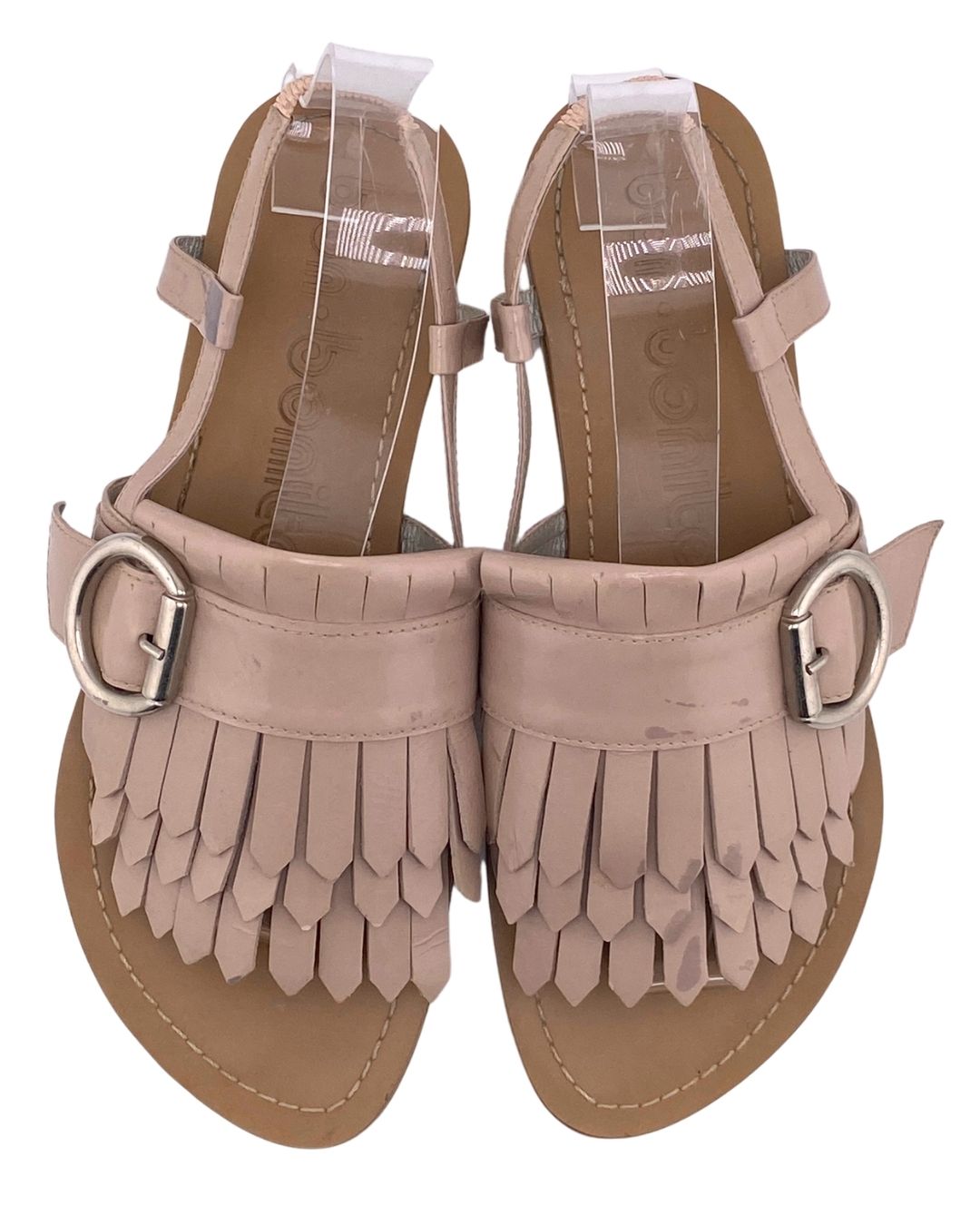 Sandalias planas en cuero