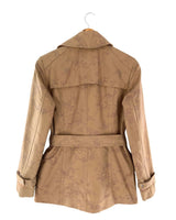 Chaqueta abotonada diseño