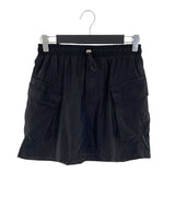 Falda mini cargo encauchada