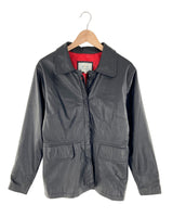 Chaqueta en cuero abotonada