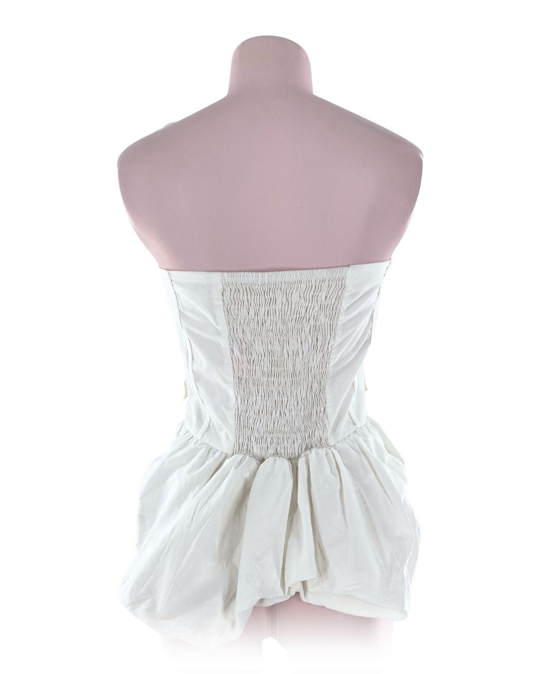 Blusa strapless encauchada