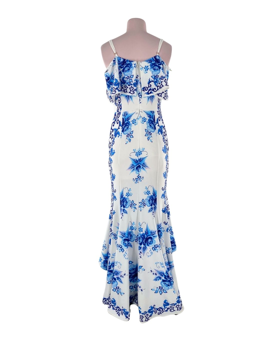 Maxi vestido con vuelos
