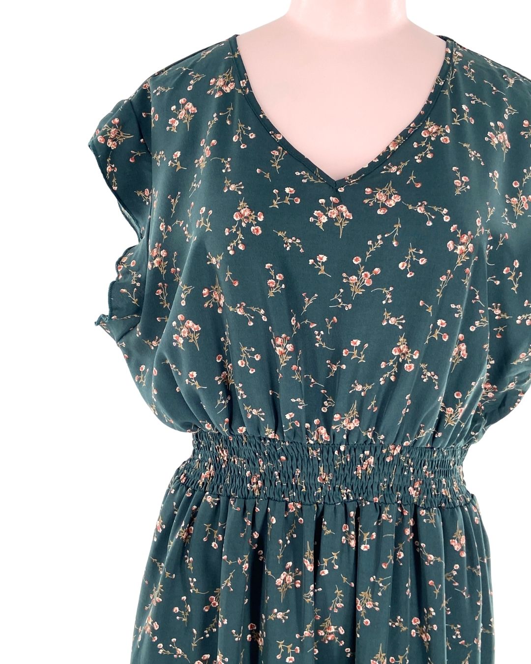 Vestido encauchado en cintura