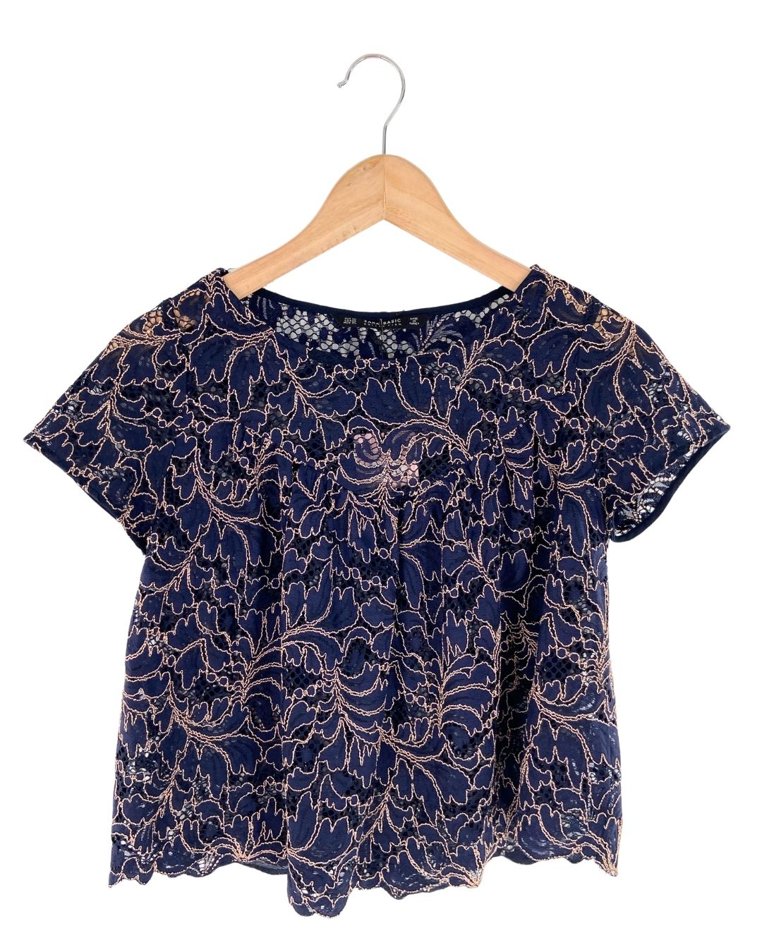 Blusa manga puente en blonda