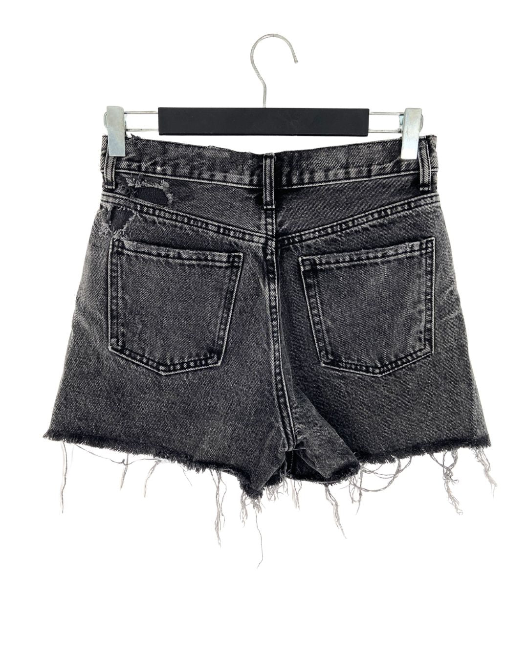 Short mini rigido abotonado